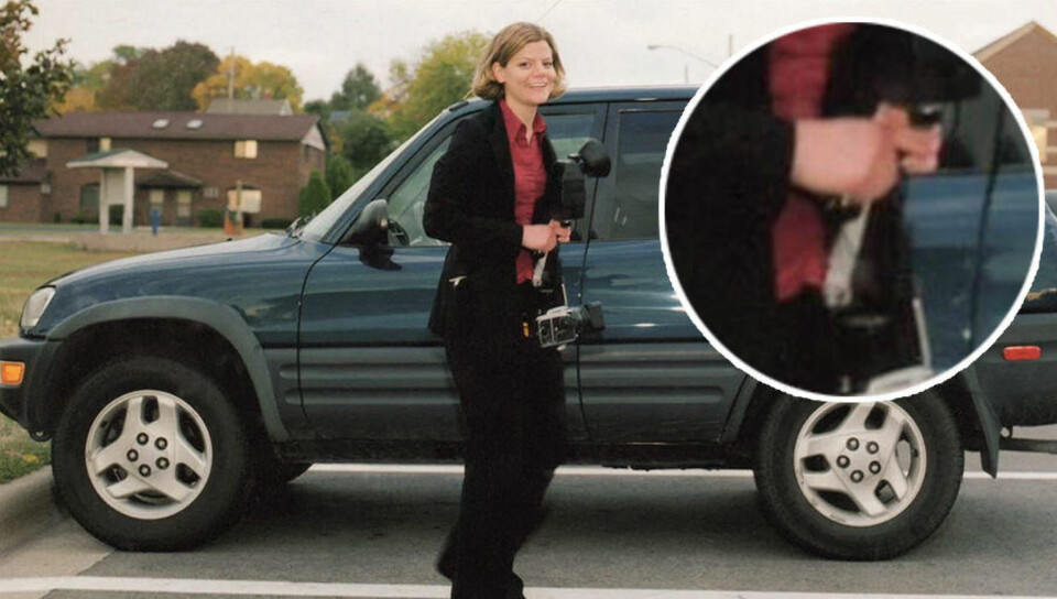 NYTT BEVIS? På dette bildet, som er blant de siste kjente av drapsofferet Teresea Halbach, holder hun et nøkkelknippe som ikke er likt nøkkelen funnet hjemme hos Steven Avery. Oppdagelsen er fremmet av nettbrukere etter dokumentaren Making a Murderer.