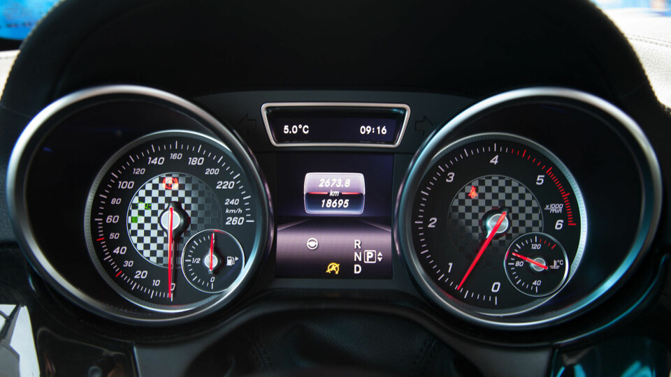 Når Audi A3 og A4 tilbyr 'Virtual Cockpit', blekner dette instrumentpanelet.