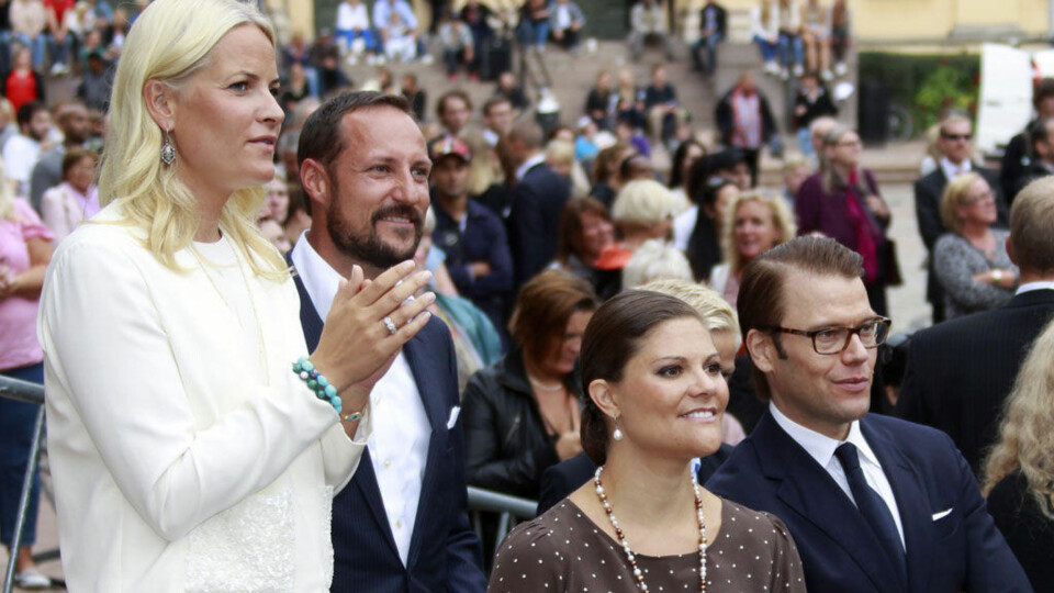 Daniel gjør som Mette-Marit og Haakon