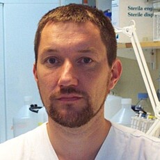 Gunnar Skov Simonsen er leder for Norsk overvåkingssystem for antibiotikaresistens hos mikrober (NORM) ved Universitetssykehuset Nord-Norge.