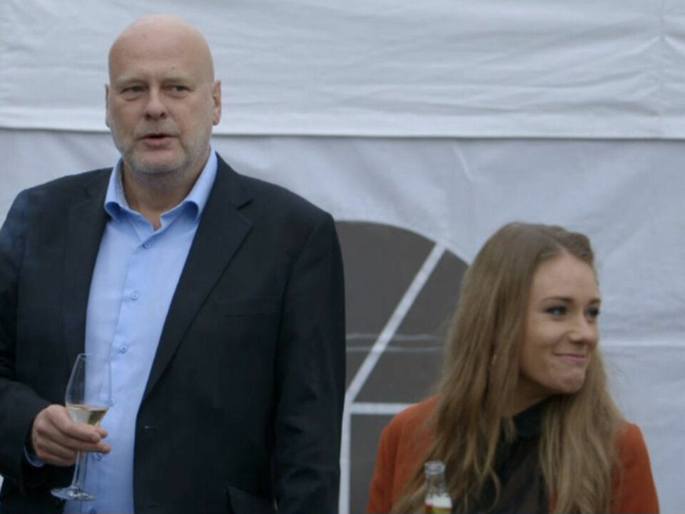 - Det er så flaut - jeg klarer ikke se på det