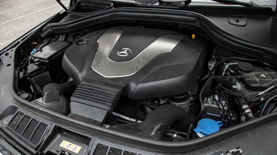 V6-motoren er ikke eksplosiv, men har et vanvittig dreiemoment.