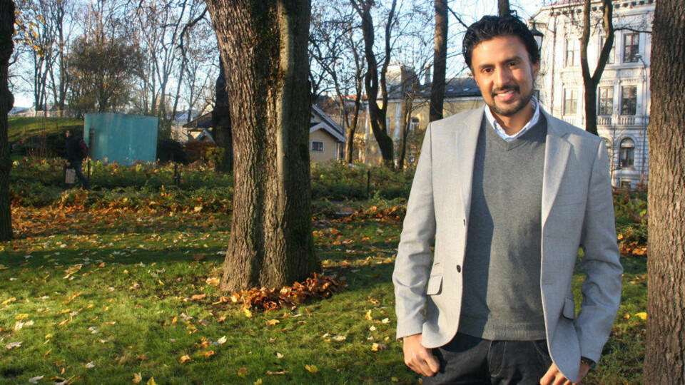 - Barn og unge får et unaturlig kroppssyn når de kun ser reklameindustriens syltynne og hårløse kropper, sier lege Wasim Zahid.