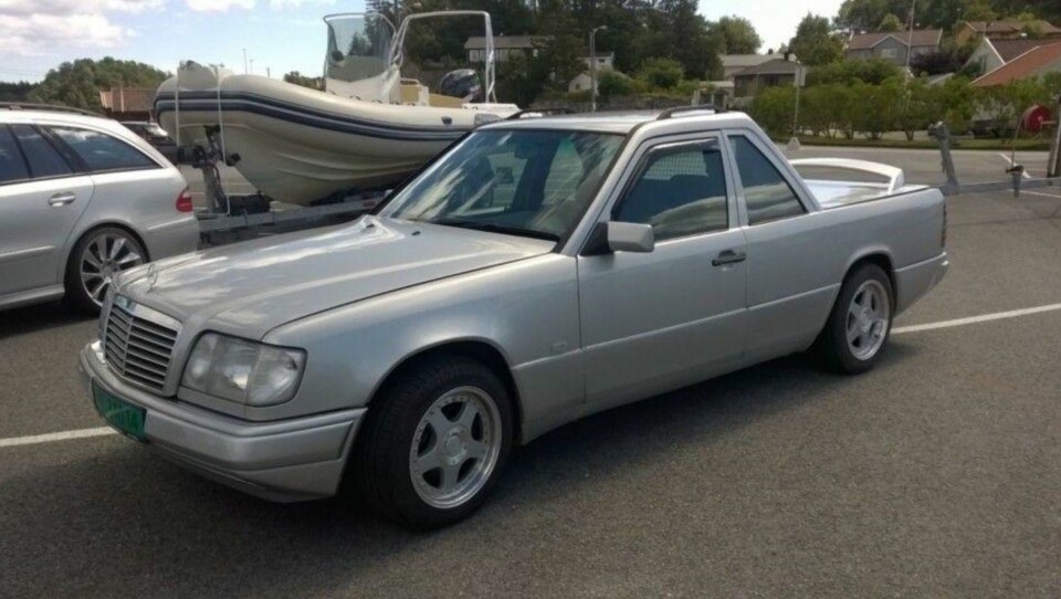 Mercedes E-klasse er en skikkelig populær bil på bruktmarkedet. Da kan det vært lurt å skille seg noe ut fra mengden - bare se hva vi har funnet he