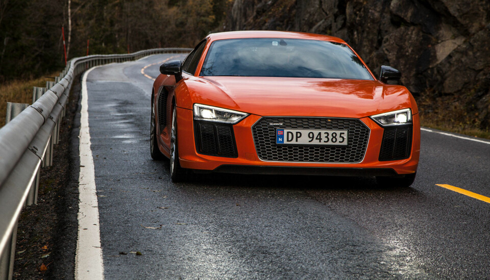 Test: Audi R8 V10 Plus 2016