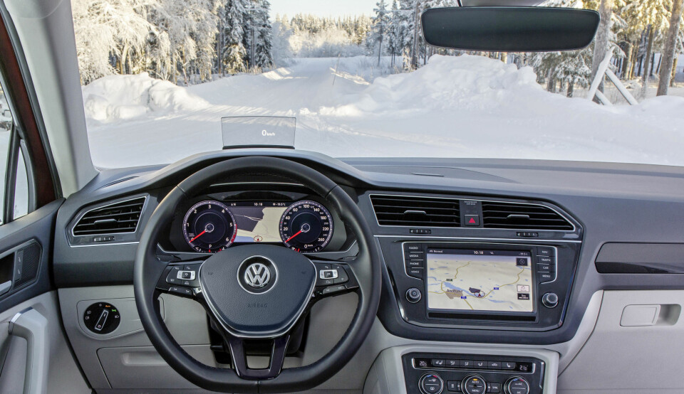 Volkswagen har kommet opp med ny teknologi som effektivt skal fjerne dugg og is.