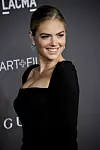 Sports Illustrated Swimsuit Issue: Kate Upton er årets forsidepike