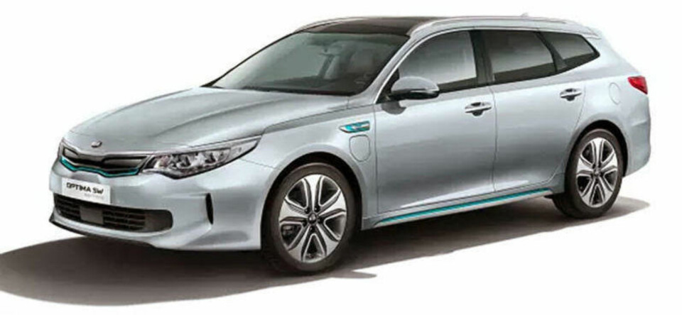60 KM PÅ STRØM: Kia Optima PHEV SW skal være svært velutstyrt samtidig som den har klassens beste rekkevidde på strøm.