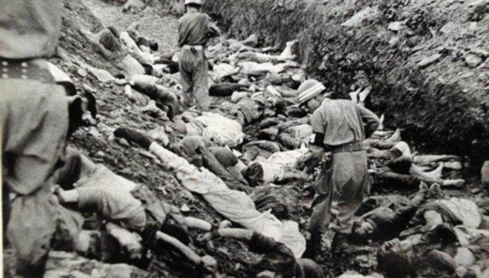 Bilde fra 1950 som tidligere var merket som topphemmelig fra den amerikanske hæren. Bildet viser henrettede mistenkte kommunister i Sør-Korea.
