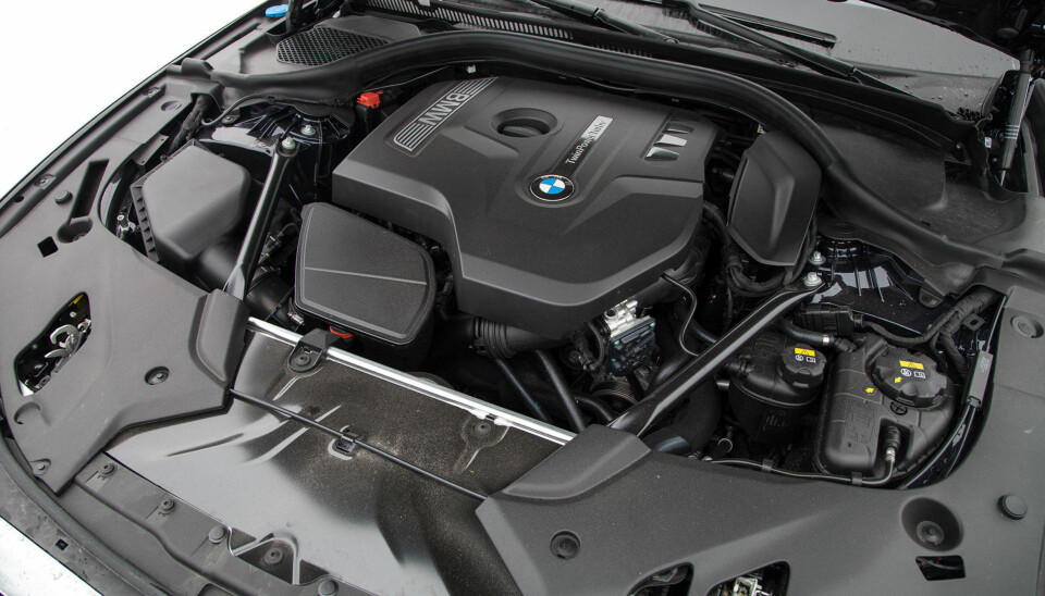 BMW kaller dette for en x30-verdig motor. Men den har verken 6 sylindre eller 3 liter volum.