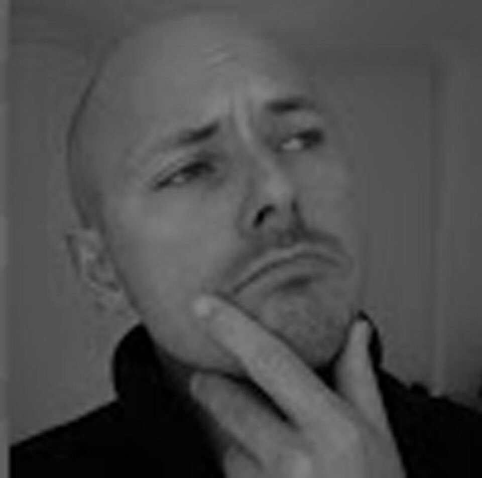 Danske Gus Terkelsen (33) er grunnleggeren bak siden.