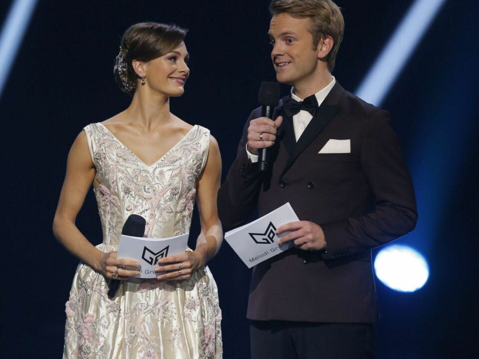 PROGRAMLEDERE: Jenny Skavlan og Erik Solbakken leder «Melodi Grand Prix»-showet.