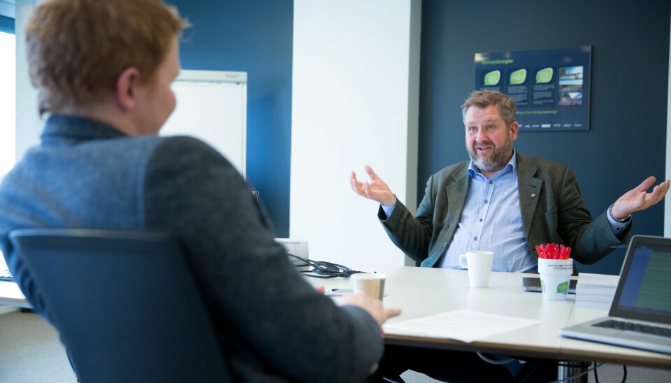 Ruter-sjef Bernt Reitan Jenssen i samtale med Nettavisens Magnus Blaker.