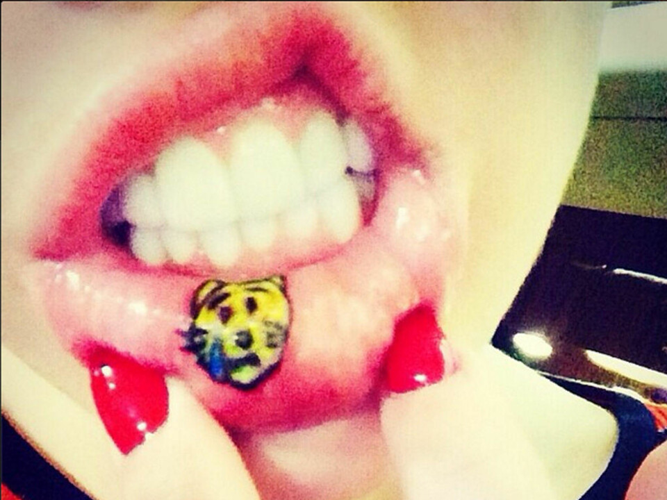 Miley Cyrus gjorde som Sophie Elise