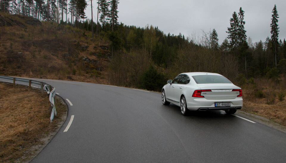 Test: Volvo S90 Inscription D4