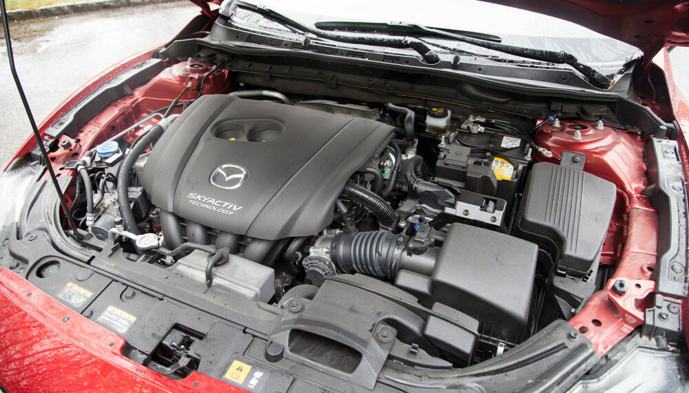 Med SkyActive har Mazda jobbet med å hente fordelene med dieselmotorer og implementert det i bensinmotorer - og motsatt. Dermed har de sluppet å utvikle dyr turboteknologi.