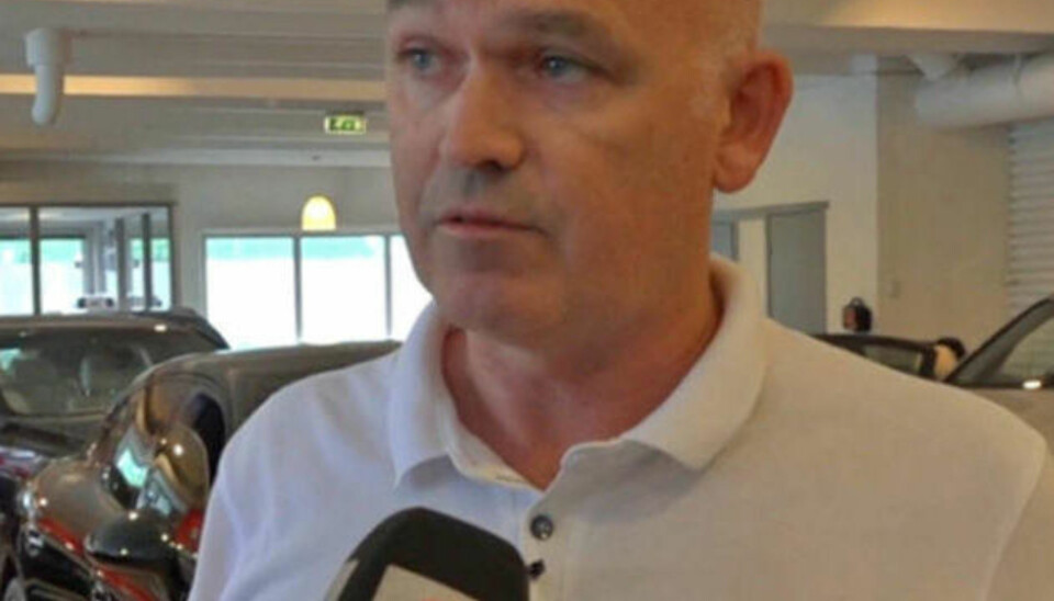 Daglig leder ved Bilsenteret Stryn, Ola Flo, mener dieselbilene får ufortjent mye tyn av politikerne.