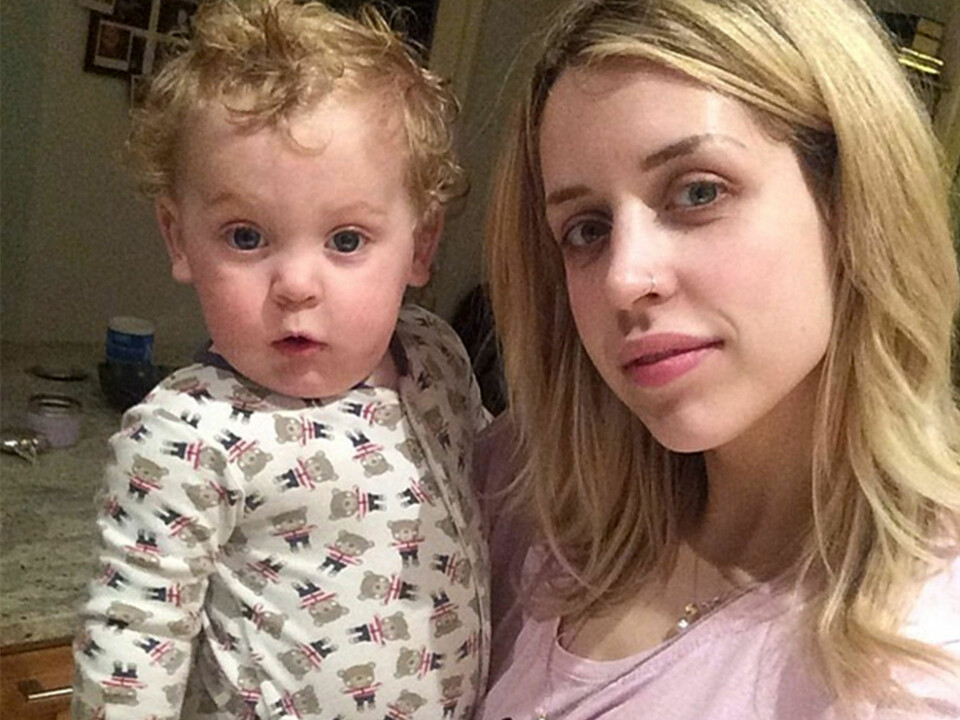 TOBARNSMAMMA: Peaches sammen med sønnen Phaedra.