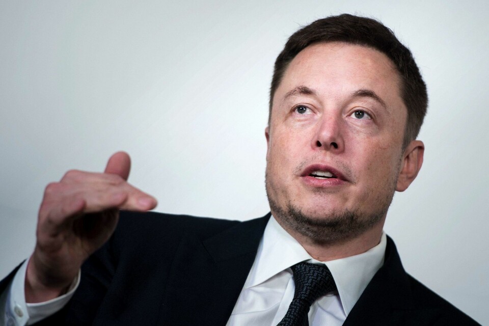 Teslasjef Elon Musk har ingen tro på hydrogenbiler og har satset på batteridrevne elbiler.