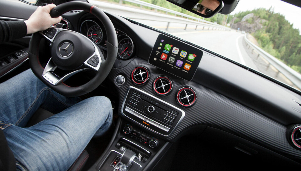 Test: Mercedes AMG A45 facelift (2017)