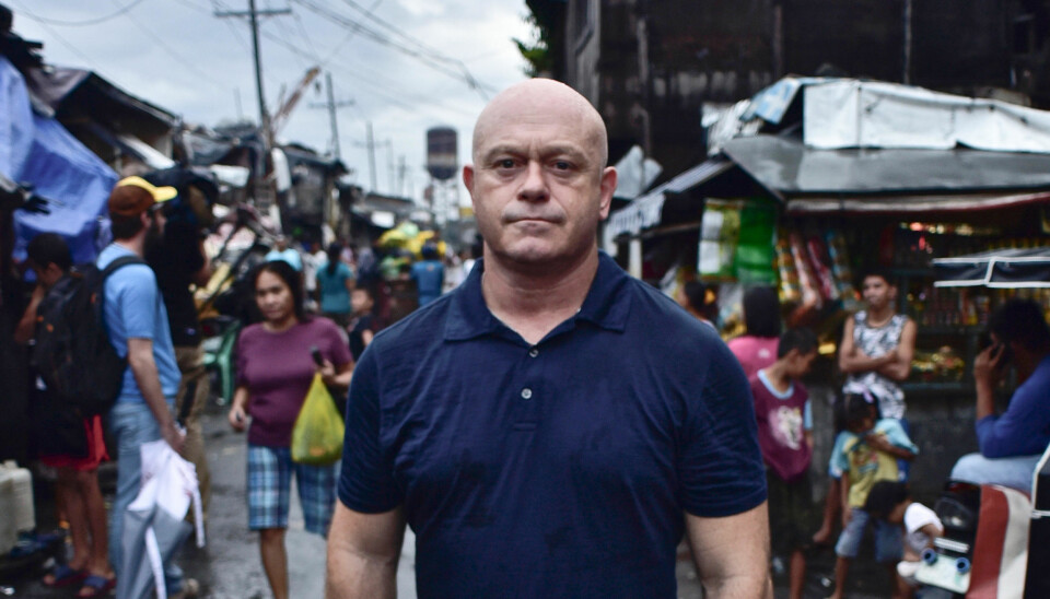 SIKKER I SIN SAK: Ross Kemp har i 15 år reist verden over og laget dokumentarfilmer. Han er ikke i tvil om hva som er verdenssamfunnets største utfordring i fremtiden.