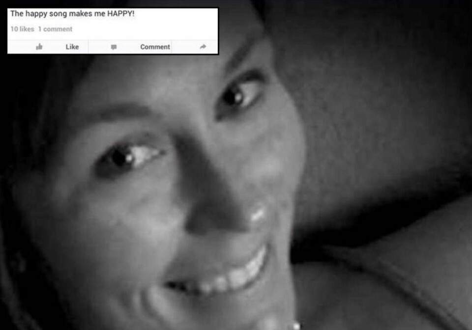 Courtney Sanford publiserte selfies og kommentarer på Facebook mens hun kjørte bil. Et minutt etter var hun død.