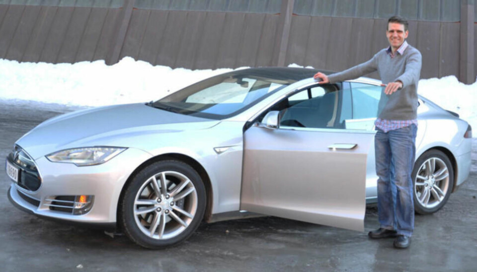 Brooms redaksjonssjef Vegard Møller Johnsen har fulgt Tesla-historien i Norge tett.