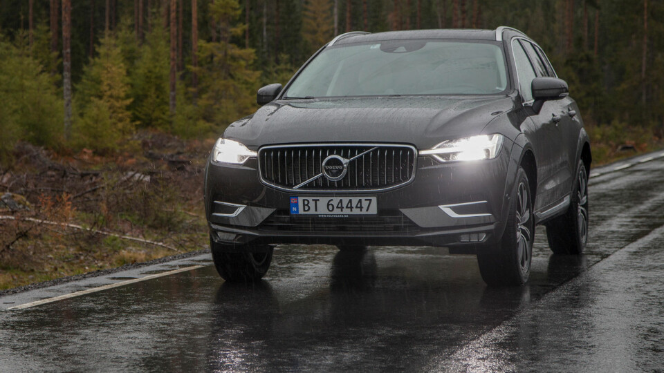 STRÅLENDE: Volvo XC60 er en helt strålende bil, og viser at Volvo virkelig vet hva de driver med. Men den mangler en X-faktor.