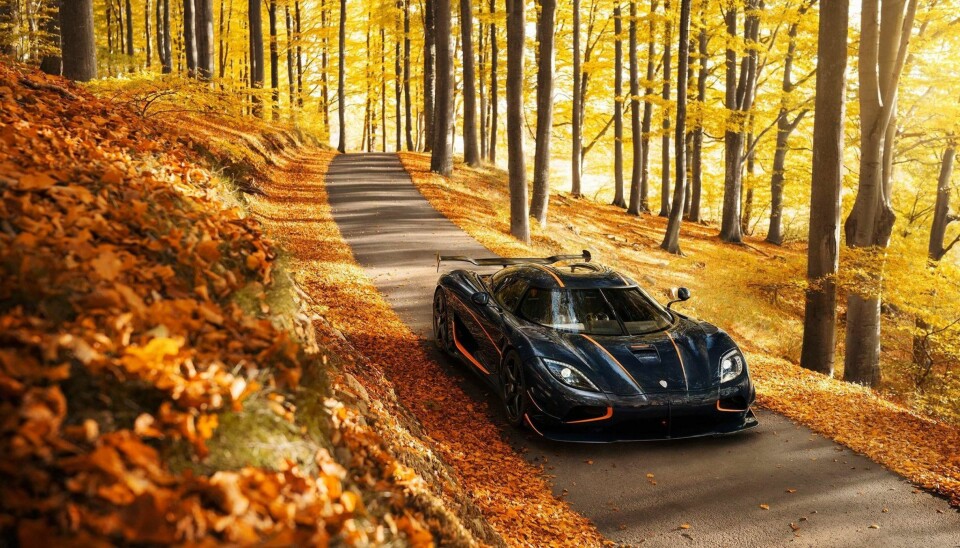 Agera RS ser ikke verst ut på landeveien, heller.