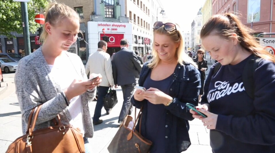 Dersom du sliter med nakkesmerter, kan mobiltelefonen være synderen.