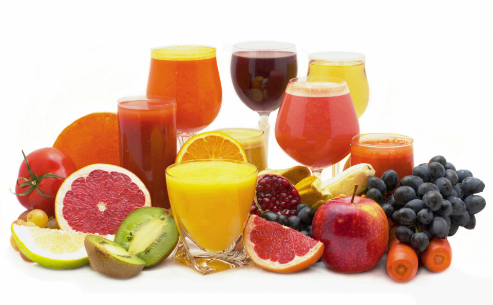 JUICING ELLER HEL FRUKT? - Du får i deg mer fiber og næringsstoffer ved å spise hele frukten eller grønnsaken, mener professor.