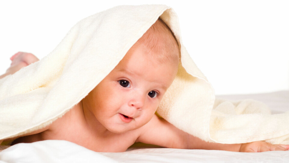 BABY: Søt, liten og den trigger instinktene våre. Så vi reagerer med motsatte følelser og vil spise babyen opp ;)