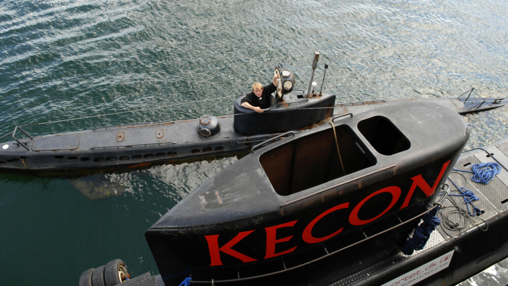 «KRAKA» OG «NAUTILUS»: Den hjemmelagde ubåten «Nautilus» var vesentlig større en Peter Madsens andre ubåt «Kraka». Her ligger de to ved siden av hverandre i en havn ved København i 2008.