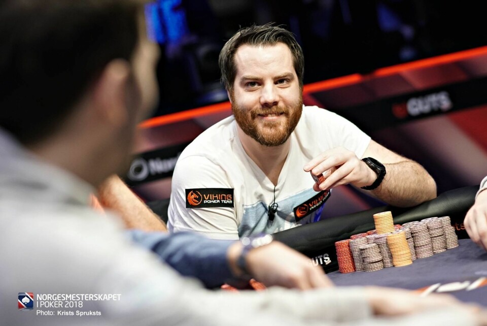 NORGESMESTER: Stian RAsmussen er ny norgesmester i texas hold'em. Han vant main event og nesten 1,5 millioner norske kroner.