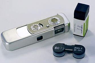 SPIONKAMERA: Minox-kameraet ble benyttet også av norske agenter. Det var lite nok til å gjemmes inni ermet.