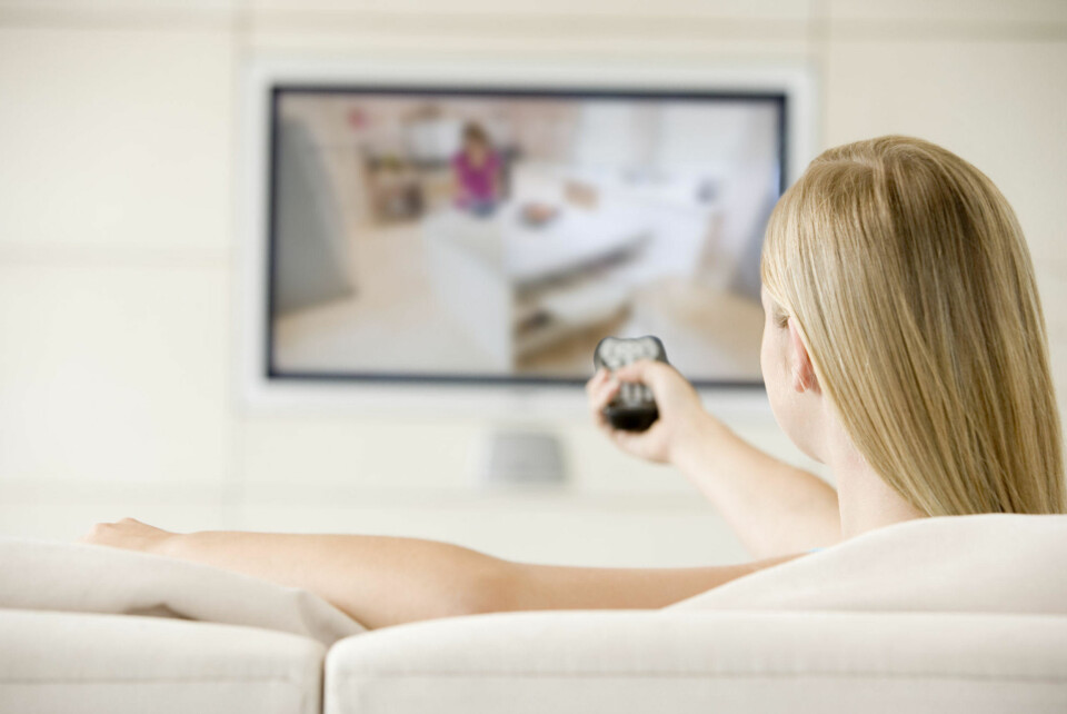 FORSVINNER INN I TV-VERDEN: Å sette seg ned og se på favorittserien har sine fordeler.