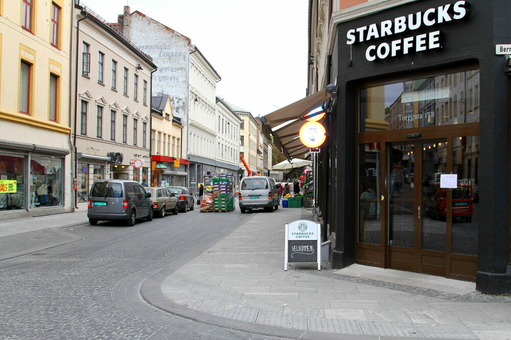STARBUCKS vokser mest av alle Umoe-konseptene, og i løpet av 2016 vil vi få 7-8 nye Starbucks-kafeer i Norge og Sverige. Dette er Starbucks i Torggata.