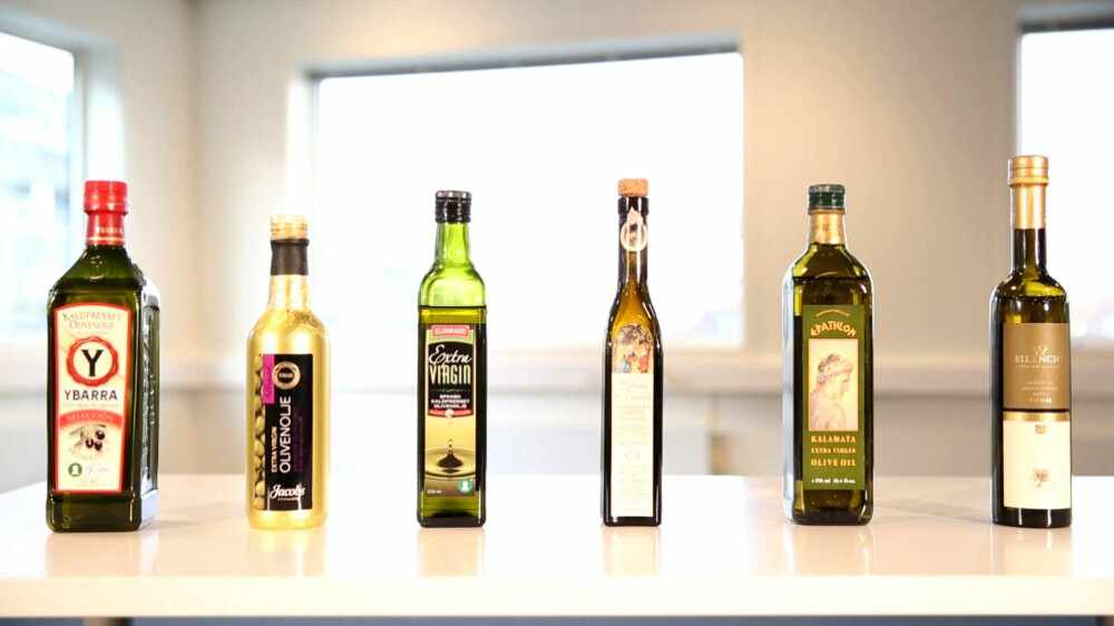 SMAKSTEST: Disse seks olivenoljene ble vurdert av TV-programmet «Matkontrollen». Nå reagerer testtaperen Ybarra på hvordan testen ble gjennomført og produsenten har sendt ut advokatbrev. 