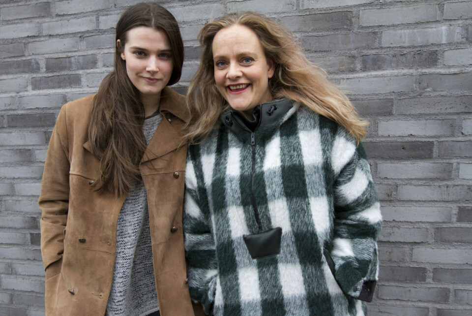 Inga Ibsdotter Lilleaas og Henriette Steenstrup har to av hovedrollene i den nye norske filmen Kvinner i for store herreskjorter.