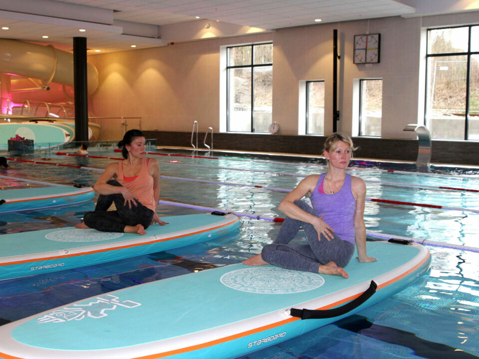 Vi har testet SUP YOGA i basseng
