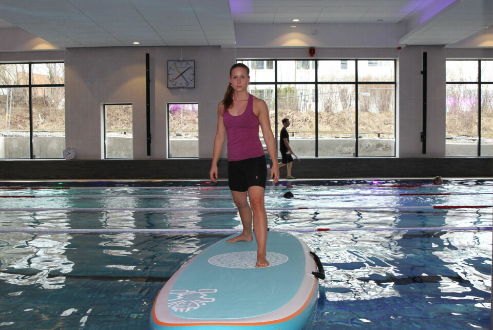 Vi har testet SUP YOGA i basseng