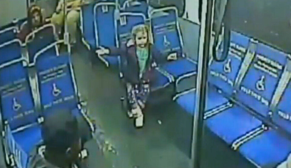 Annabel (4) tok nattbussen alene for å kjøpe slush-is