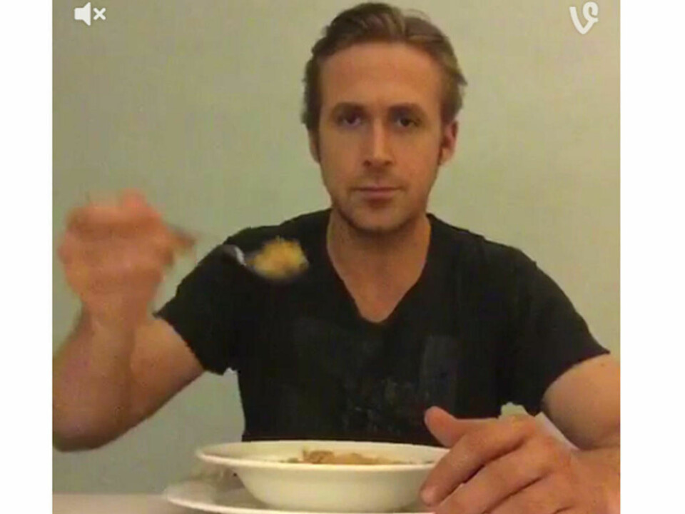 Ryan Gosling som spiser frokostblanding går som en farsott i sosiale medier
