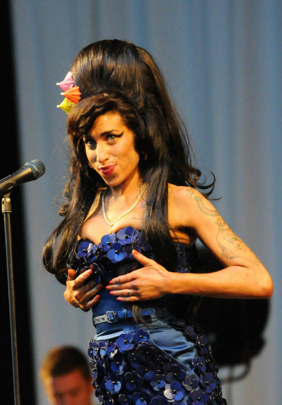 Hør 14-årige Amy Winehouse synge bursdagssangen