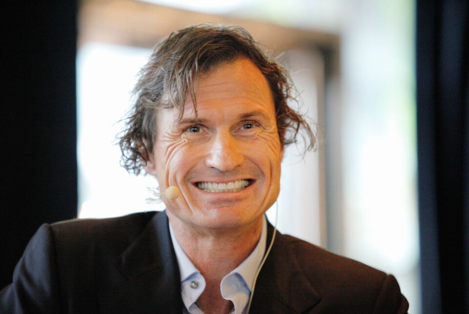 BOKAKTUELL: Hotellkonge og mangemillionær Petter Stordalen lanserer bok i oktober. Nyheten røpet han selv på Twitter. Sosiale medier kommer til å være tema i boken.