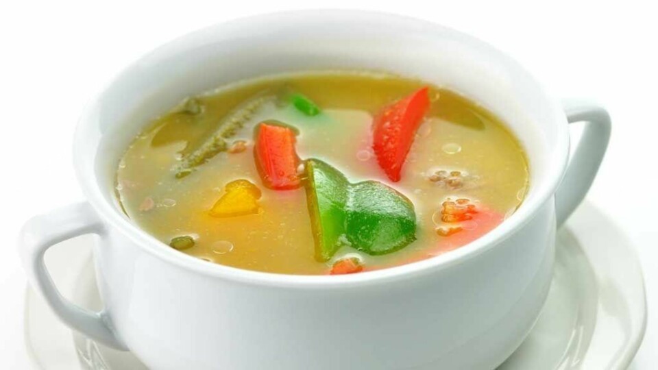 Varm suppe er en fin forrett om du tenker på kaloriene.