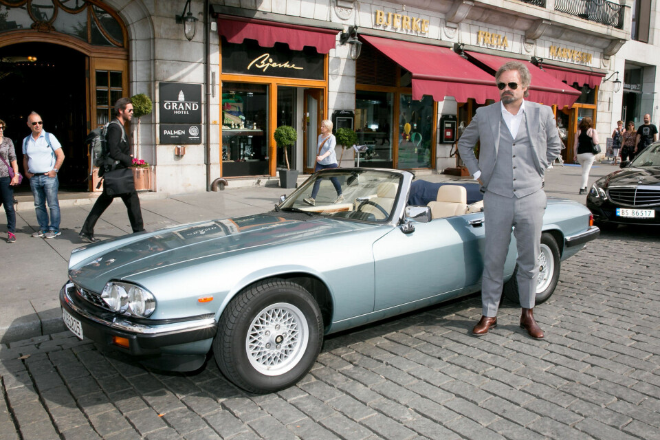 Bilen fikk mange sultne blikk da den sto i Karl Johans gate.