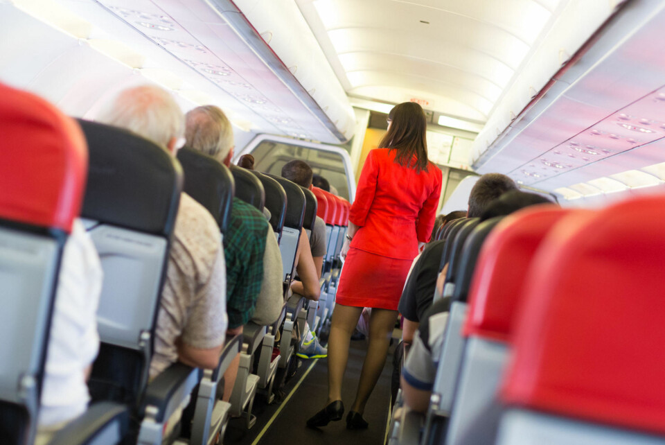 PÅ FLY: Mange forskjellige passasjerer kan bære med seg mange ugunstige bakterier.