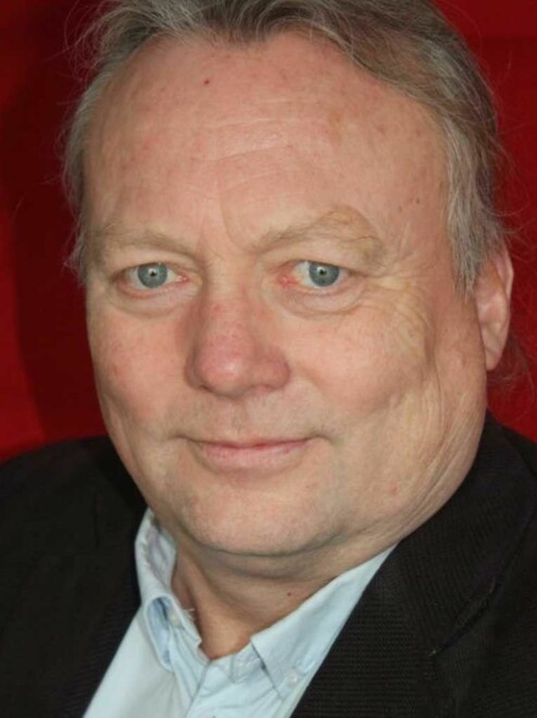 Rune Helland lister opp noen signaler du kan se etter dersom du tror noen du kjenner har psykiske problemer.