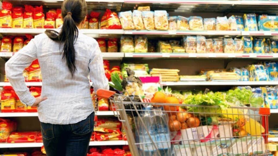 MAT OG DRIKKE: Uten så duger vi ikke - men er du en sløser eller har du full kontroll på matbudsjettet?